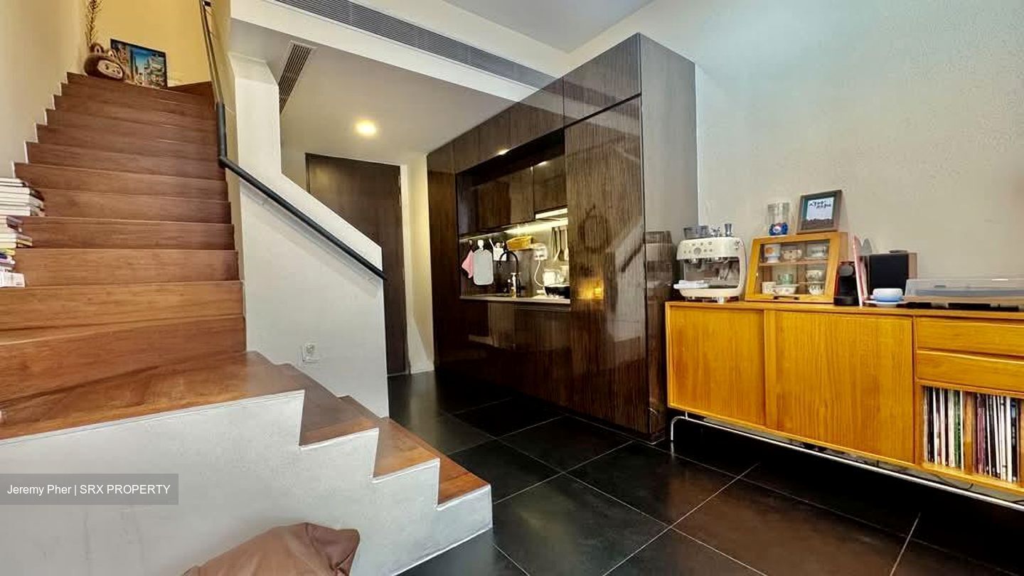 Fulcrum (D15), Condominium #588193521
